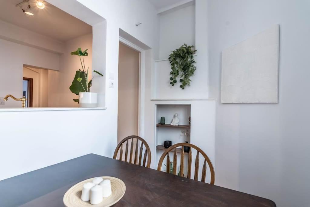 Botanical Apartment Athena Bagian luar foto
