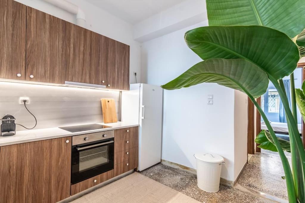 Botanical Apartment Athena Bagian luar foto